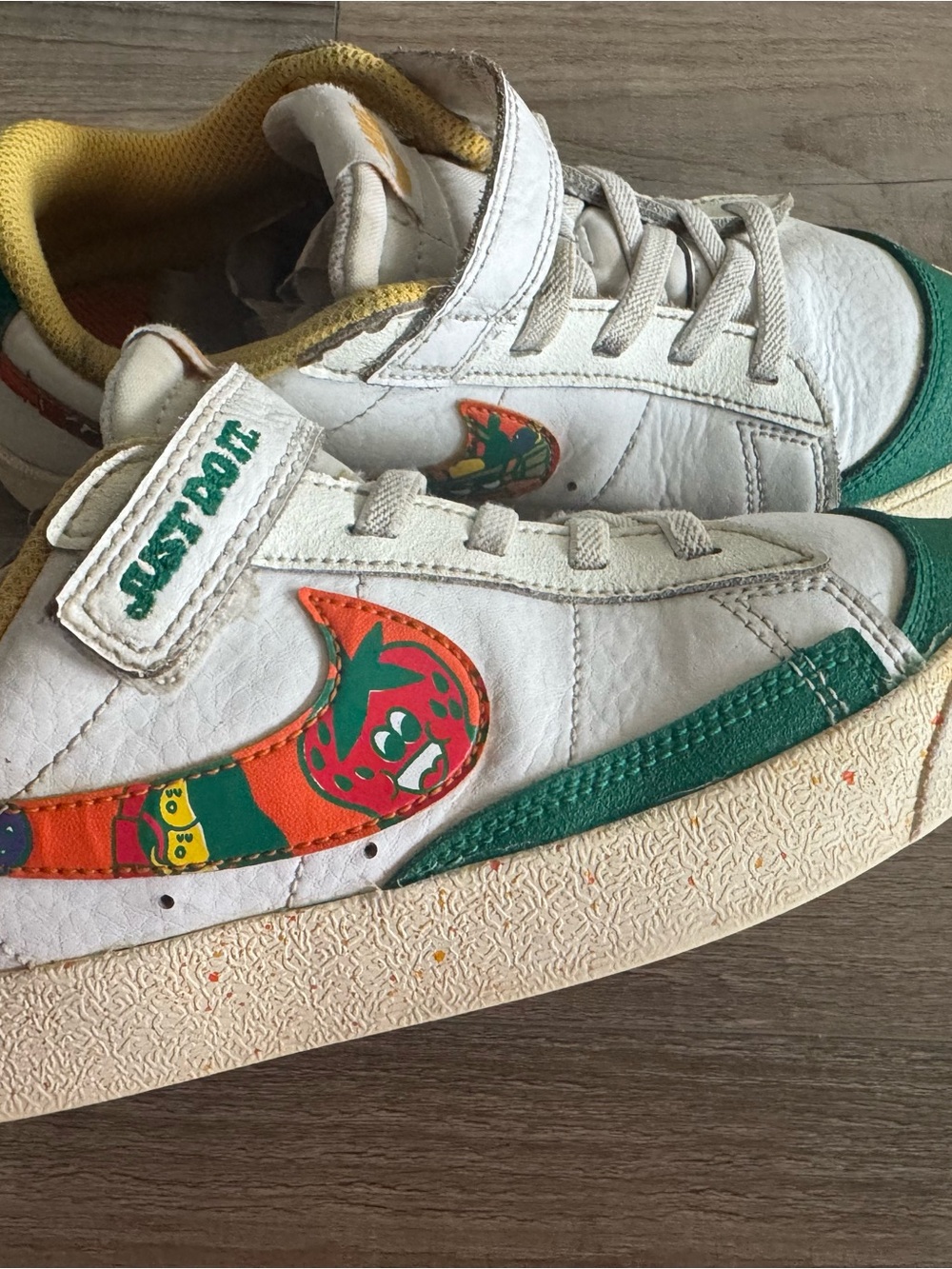 Nike White Leather Sneakers with Green and Orange Swoosh Fruity Graphics 3Y